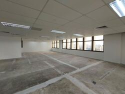 Peninsula Plaza (D6), Office #581149501